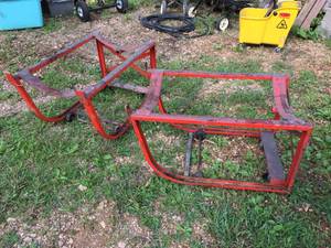 lot 24 image: 2 Wesco 600lb Drum Cradles - 55 Gallon