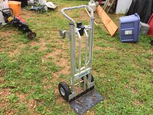 lot 27 image: Costco 2-in-1 New Design Hand Truck