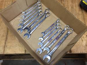lot 60 image: 13 Craftsman Combination Wrenches