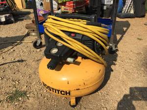 lot 8 image: Bostitch 6 Gallon Pancake Air Compressor - Hose