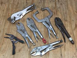 lot 71 image: Group Vice Grip Type Pliers