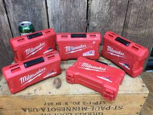 lot 73 image: 5 Milwaukee Bit HolderCases