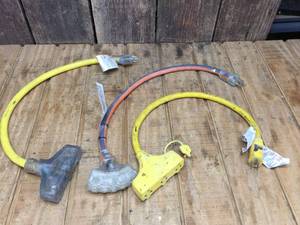 lot 77 image: 3 Heavy Gauge 3-Way Extension Cords