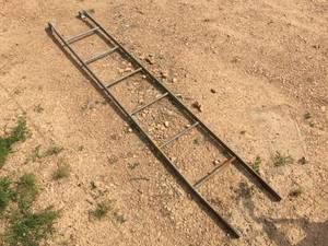 lot 88 image: Heavier 7 x 1 Steel Ladder