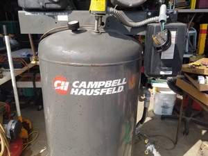 lot 3 image: Campbell Hausfeld 80 Gallon 7.5HP Upright Air Compressor