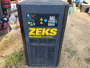 lot 4 image: Zeks Heatsink Air Dryer