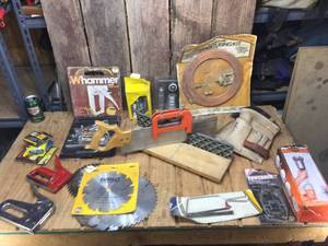 lot 122 image: Group Garage Tools - Staples - Blades - Jigs - Pullers