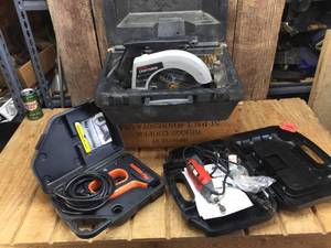 lot 135 image: B&D Rotary Tool - Power Shot Electric Stapler - SAW