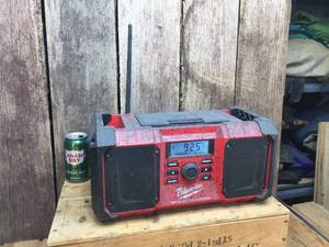 lot 161 image: Milwaukee 2890-20 Jobsite Radio