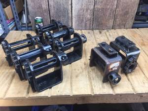 lot 170 image: 8 Buyers Truck Winches