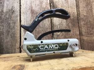 lot 187 image: CAMO Marksman Pro - Decking Fastener Tool