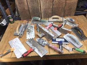 lot 188 image: Group Variety Trowels - Floats - Pads
