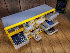 lot 116 image: Akro-Mills Organizer 26 Drawers With Contents