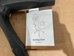 lot 133 image: Hoffree RGB Gaming Chair with Speakers Massage Computer Gaming Chair with LED Lights