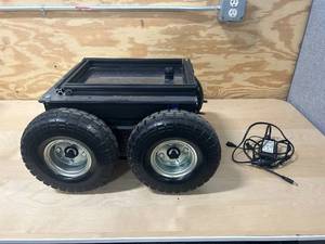 lot 1 image: Rover Zero 3 Robot