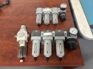 lot 19 image: Lot of Filter, Lubricator Regulators