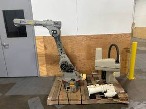 lot 1A image: ADEPT TECHNOLOGY Cobra s800, AdeptViper s1700 and Adept Cobra s350 Robot Arms