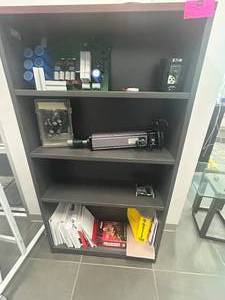 lot 55 image: Lot of Miscellaneous Items