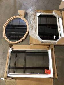 Lot of Assorted Mirrors Various Models and Conditions    Customer Returns See Pictures