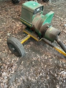 John Deere generator