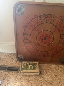 Carom Board wrings and bat