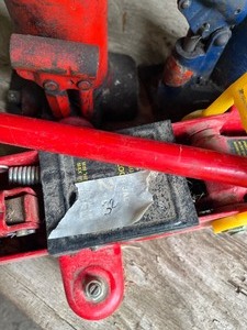 Floor jack and 2 bottle jacks