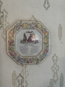Wall clock and picture