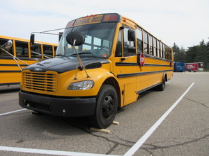 FREIGHTLINER 71 PASSENGER SCHOOL BUS