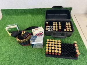 12 Gauge Shotgun Shells, Belt & Carry Case