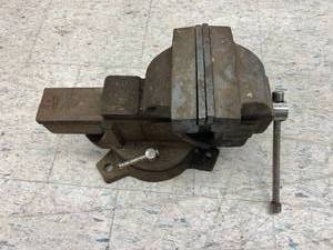 Large Bench Vise