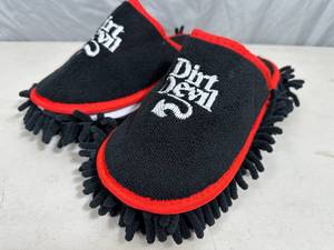 New Dirt Devil Floor Cleaning Slippers