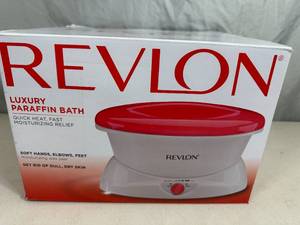 New Revlon Luxury Parafin Bath