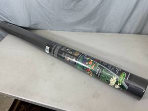 New Roll of Professional Grade 4 ft x 50 ft Landscape Fabric