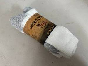 New 4 Pack of Hiwassee Trading Socks