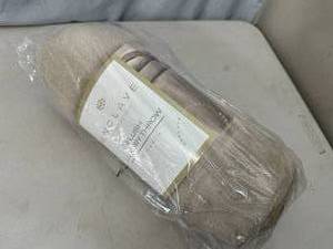 New Plush Luxury Throw Blanket