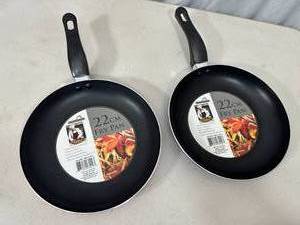 2 New Frying Pans