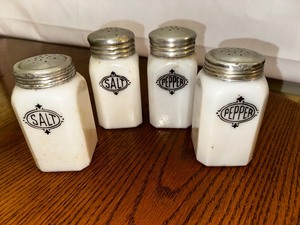 lot 615 image: Vintage Hazel Atlas Square Black Shield Salt and Pepper Shakers. Estimated Value $100