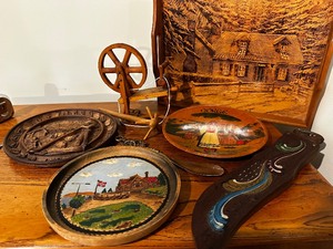 lot 679 image: Various Wood Plates and Handpainted Hand Carved Serving Tray