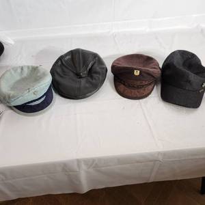 lot 609 image: Assorted Hats