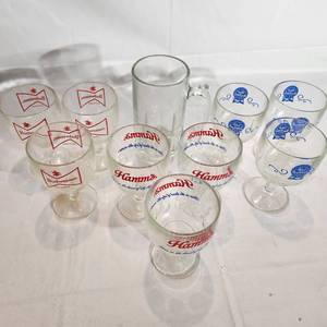 lot 642 image: Vintage Hamms, Pabst Blue Ribbon and Budweiser Beer Glasses