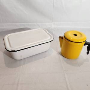 lot 643 image: Vintage Steel Cookware and Coffee Percolator Missing Sight Cap