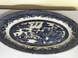 lot 1036 image: Vintage Queens By Churchill Earthenware Blue And White Serving Platter