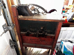 lot 950 image: Antique Brothers Of Milwaukee PEHL Corn Shucker Primitive Tool. Estimated Value $350-500