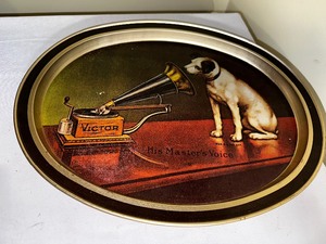 lot 1019 image: Victor His Masters Voice Vintage Serving Tray