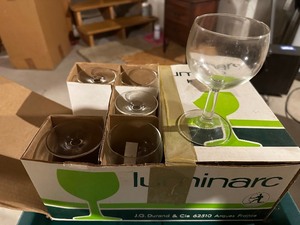 lot 774 image: Set Of 12 Glasses With Stems