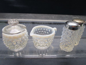 Creamer, Mustard, Shakers, Fenton