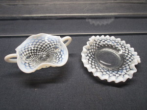 Pair Dishes, Fenton