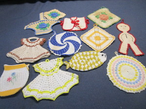 Vintage Crocheted Hot Pads