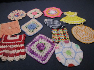 Vintage Crocheted Hot Pads