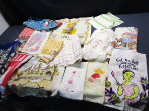 Hand Towels with Linen